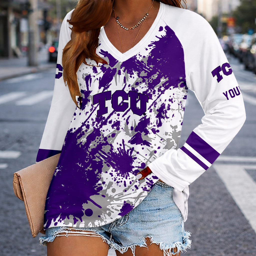 [FAN FAVORITE] NEW CUSTOMIZED NCAA FBS09 THF TCU HORNED FROGS WOMEN'S V-NECK LONG SLEEVED SHIRT