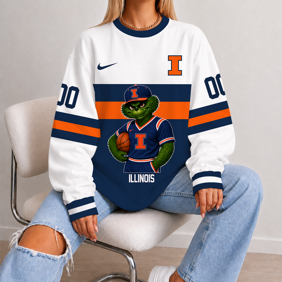 [FAN FAVORITE] NEW CUSTOMIZED NCAA MAM15 IFI ILLINOIS FIGHTING ILLINI STRAPPY UNISEX SWEATSHIRT