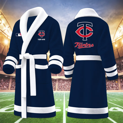 [FLASH SALE] NEW CUSTOMIZED MLB22 MTS MINNESOTA TWINS MULTICOLOR FLEECE BATHROBE