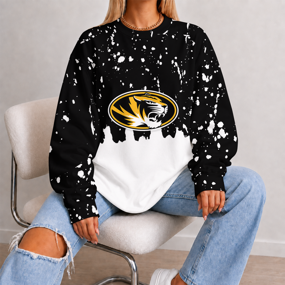 [FAN FAVORITE] NEW CUSTOMIZED NCAA FBS26 MST MISSOURI TIGERS UNISEX SWEATSHIRT